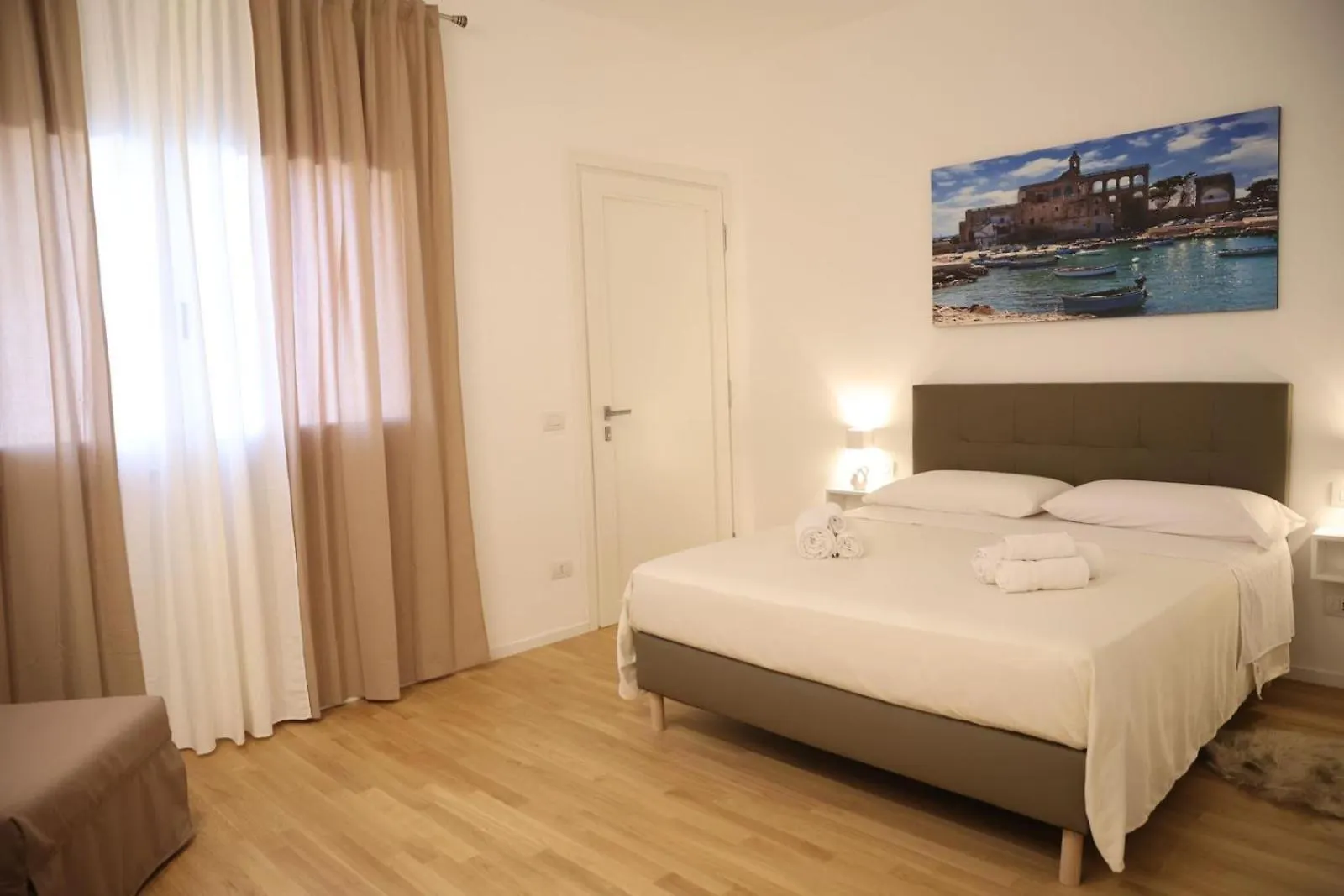 Domus Levante Apartment Μπάρι