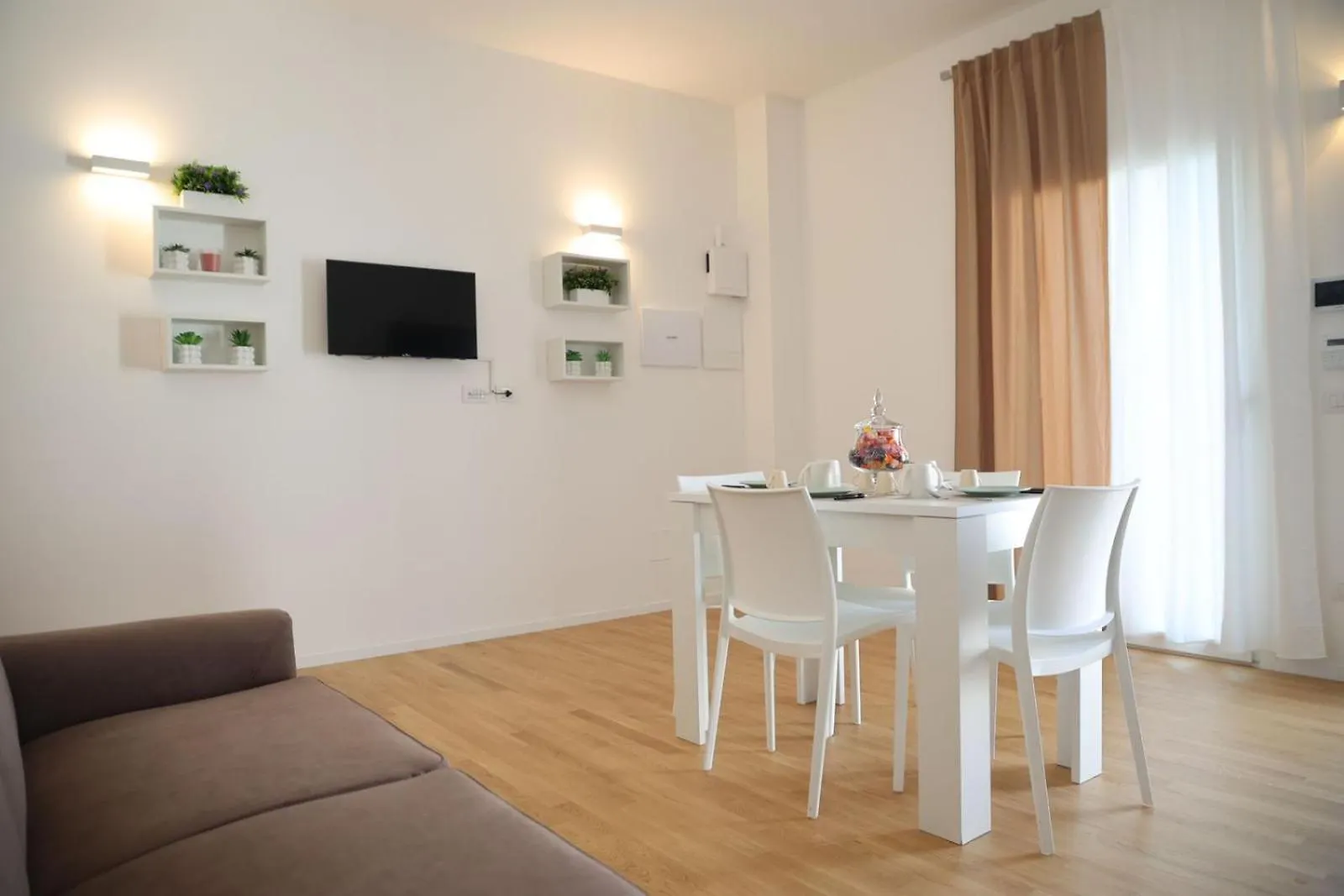 Domus Levante Apartment Μπάρι 0*,  Ιταλία