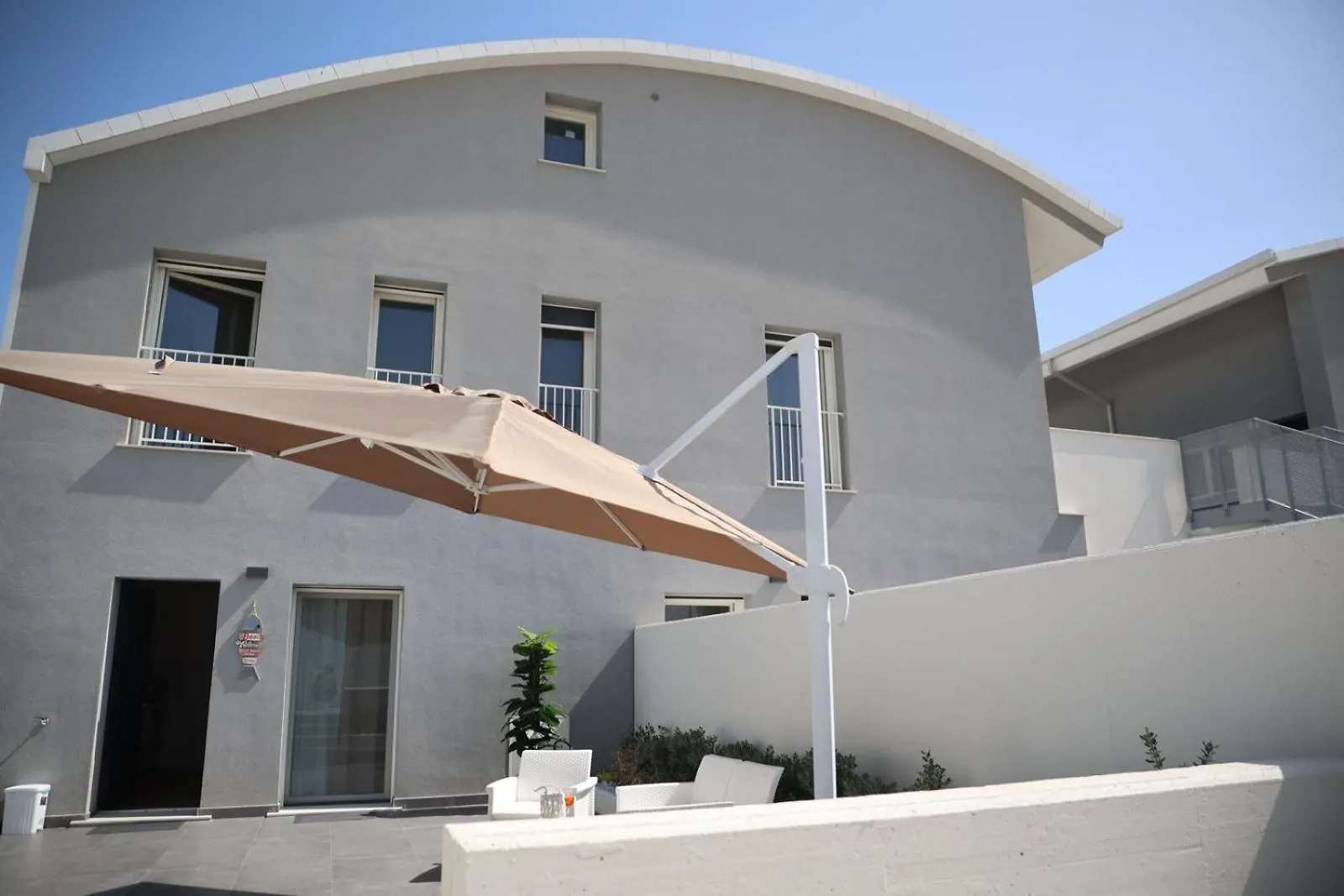 Domus Levante Apartment Μπάρι Ιταλία