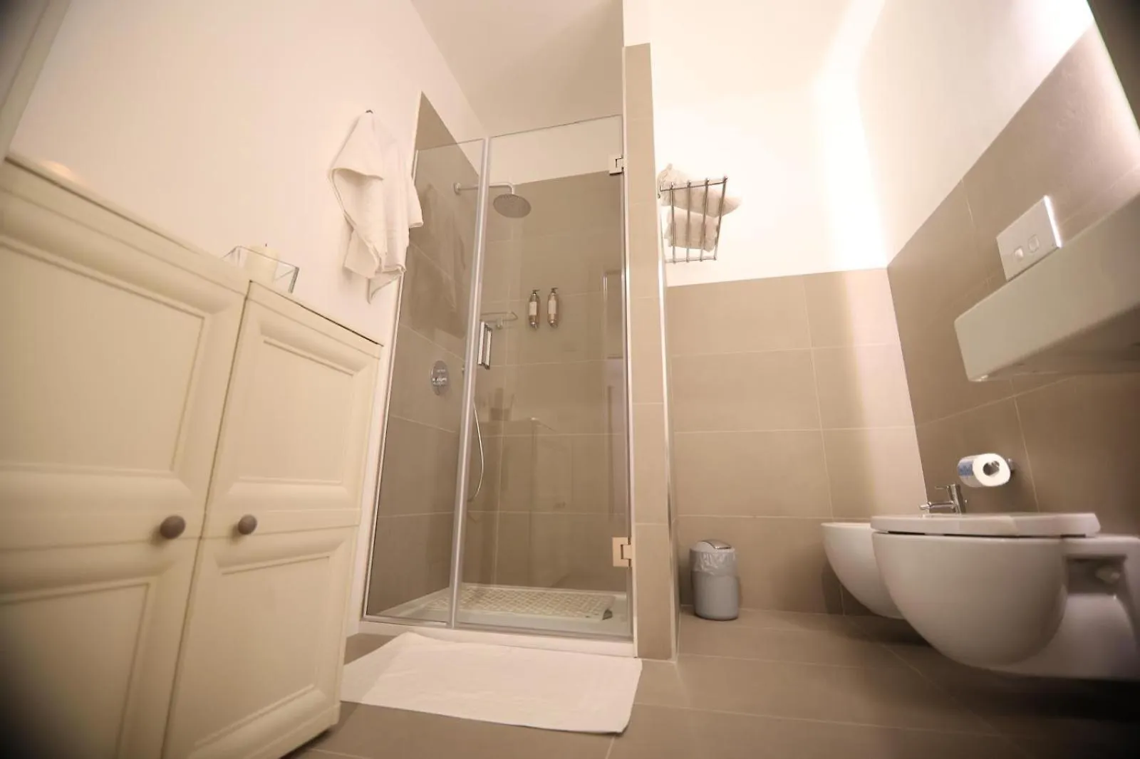 Domus Levante Apartment Μπάρι